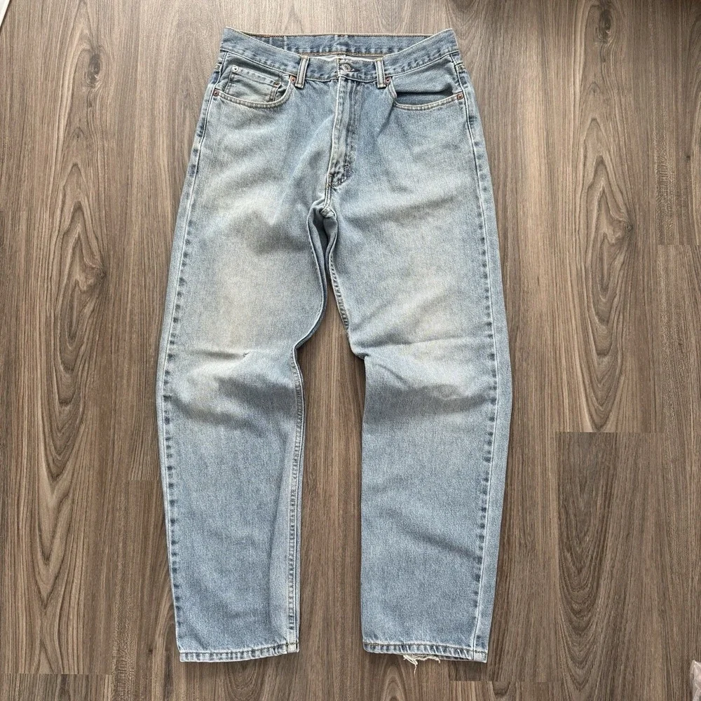 Levis 550 Jeans Mens Tag 31x33 (32x31) Faded Blue Denim Relaxed Fit Tapered Leg
